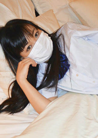 渋谷制服美少女 ミニスカx生パン見せxフェラバイト！生意気マ○コにイタズラ弄り