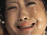 超強力快楽物質を摂取させられた敏感体質の熟女捜査官が暴れまくってイキまくる
