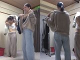 由良かなx雪奈真冬 姉御の個撮 神レズスク水 女が自らカメラを持ち可愛い女子の水着姿をじっとり撮影！親父の個撮ゆずりのハミ毛、ジョリワキ等のフェチ接写はもちろん女に撮られる恥ずかしい放尿やローション密着やレズSEXを完全着衣で楽しむレズハメ撮りAV