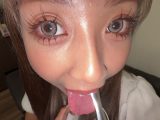 【個人撮影】若菜めありの舌ブラシで「汚舌苔」採取